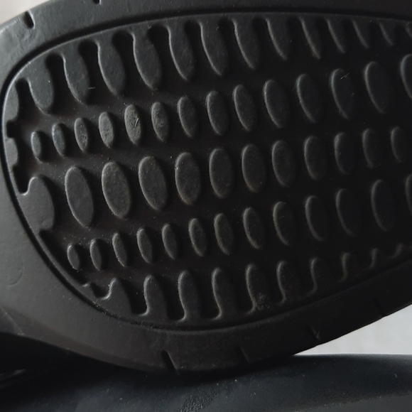 Black weatherproof boots 10 - Picture 12 of 16